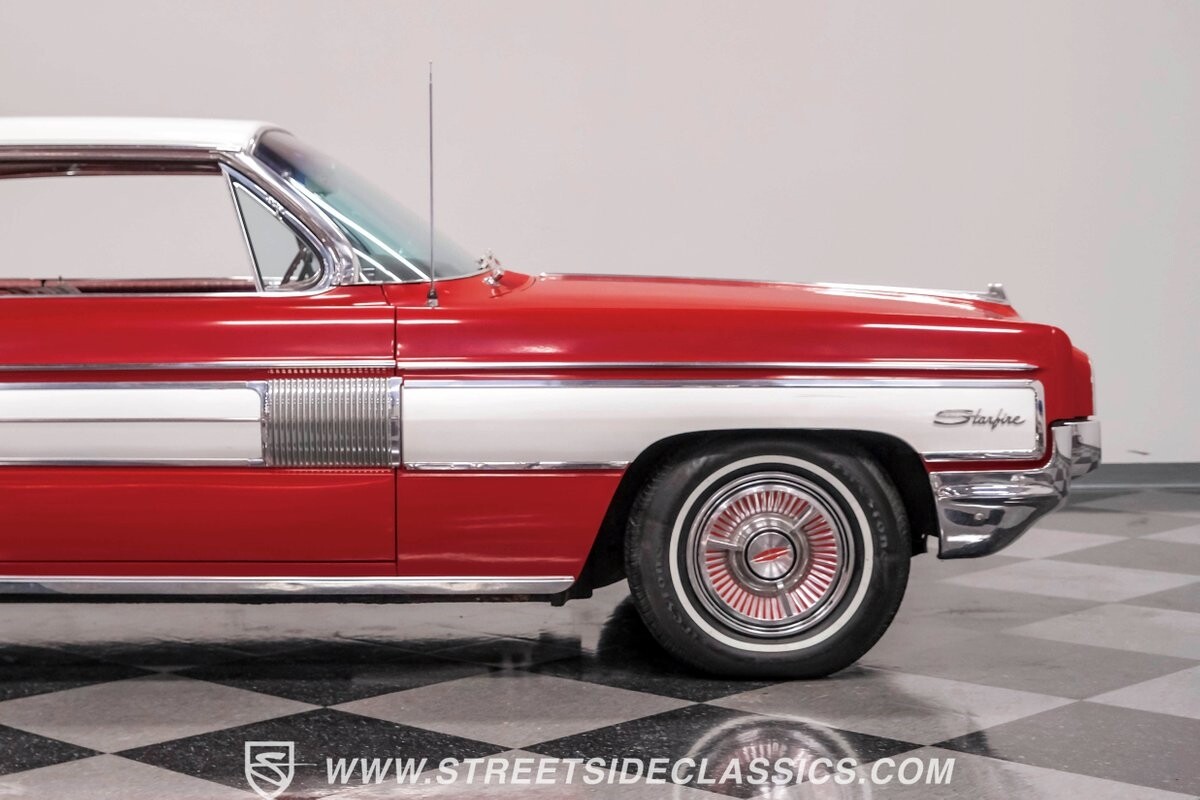 Oldsmobile-Starfire-1962-Hardtop-27