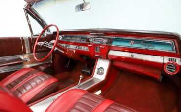 Oldsmobile-Starfire-1962-Provincial-White-Red-10
