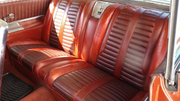 Oldsmobile-Starfire-1962-Red-4