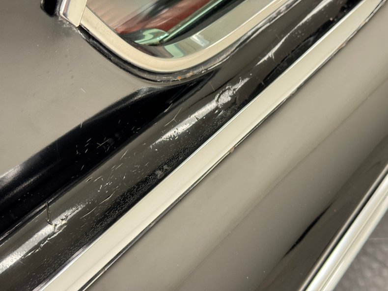 Oldsmobile-Starfire-1963-Ebony-Black-Red-10