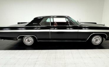 Oldsmobile-Starfire-1963-Ebony-Black-Red-16