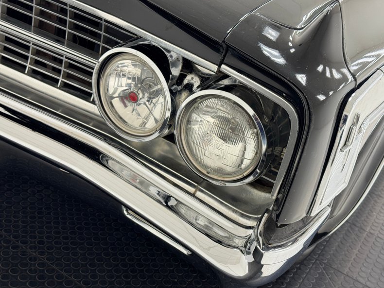 Oldsmobile-Starfire-1963-Ebony-Black-Red-18