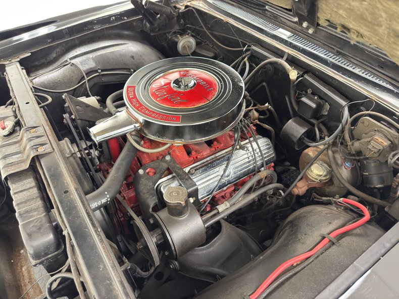 Oldsmobile-Starfire-1963-Ebony-Black-Red-43