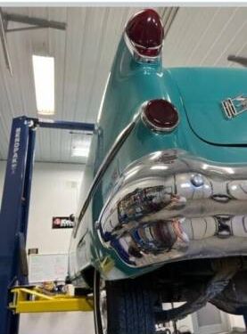 Oldsmobile-Super-88-1954-TurquoiseWhite-Light-GrayDark-Gray-19