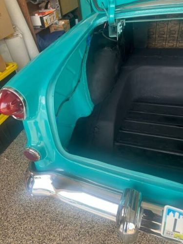 Oldsmobile-Super-88-1954-TurquoiseWhite-Light-GrayDark-Gray-4
