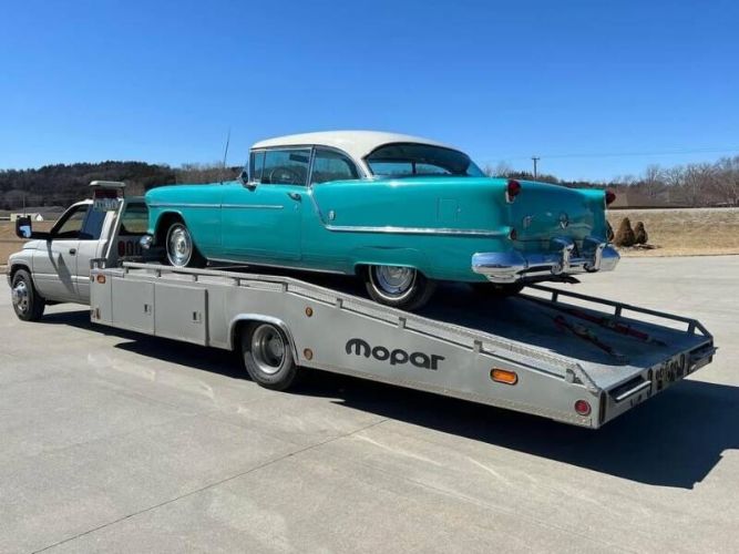 Oldsmobile-Super-88-1954-TurquoiseWhite-Light-GrayDark-Gray-48
