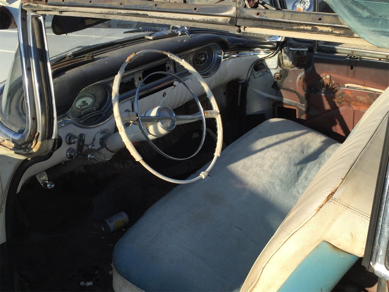 Oldsmobile-Super-88-1956-two-tone-two-tone-12