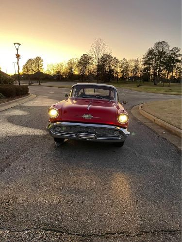 Oldsmobile-Super-88-1957-Red-Red-12