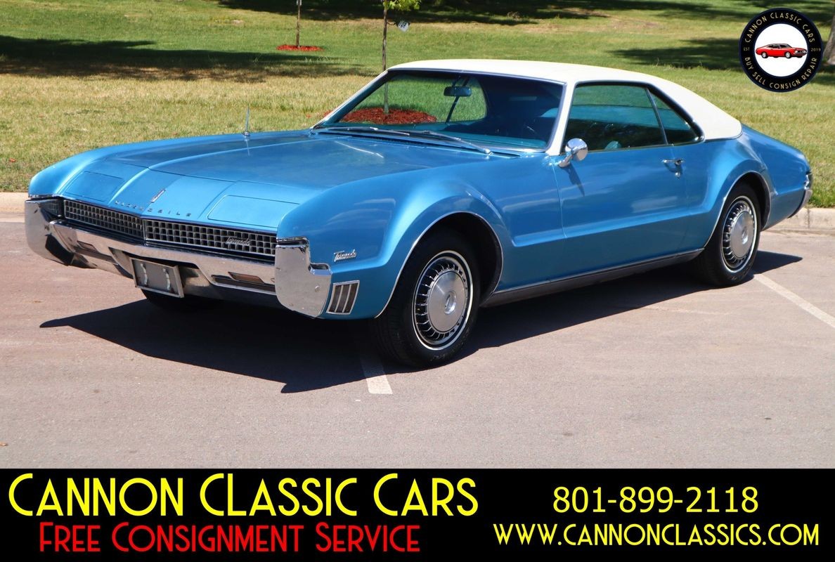 Oldsmobile-Toronado-1967-1