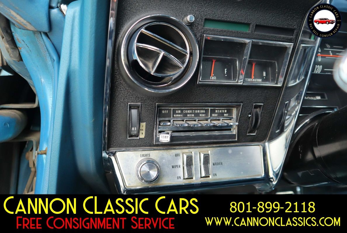 Oldsmobile-Toronado-1967-28