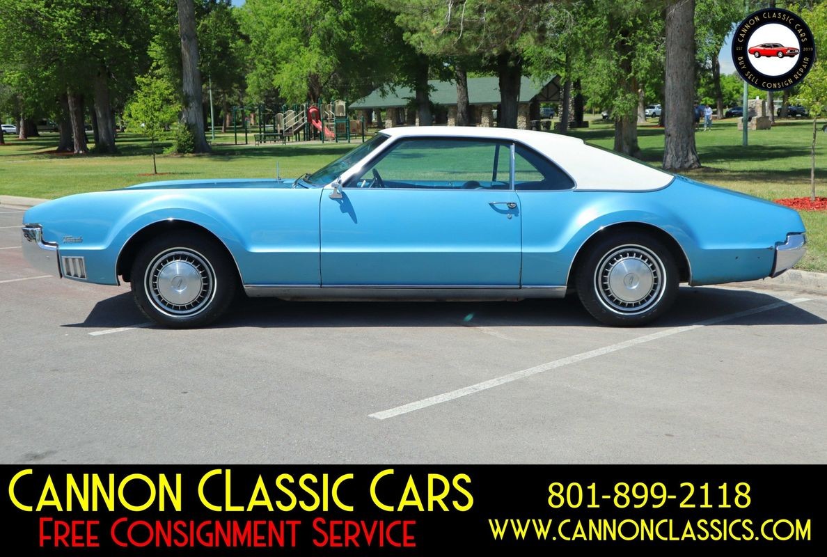 Oldsmobile-Toronado-1967-3