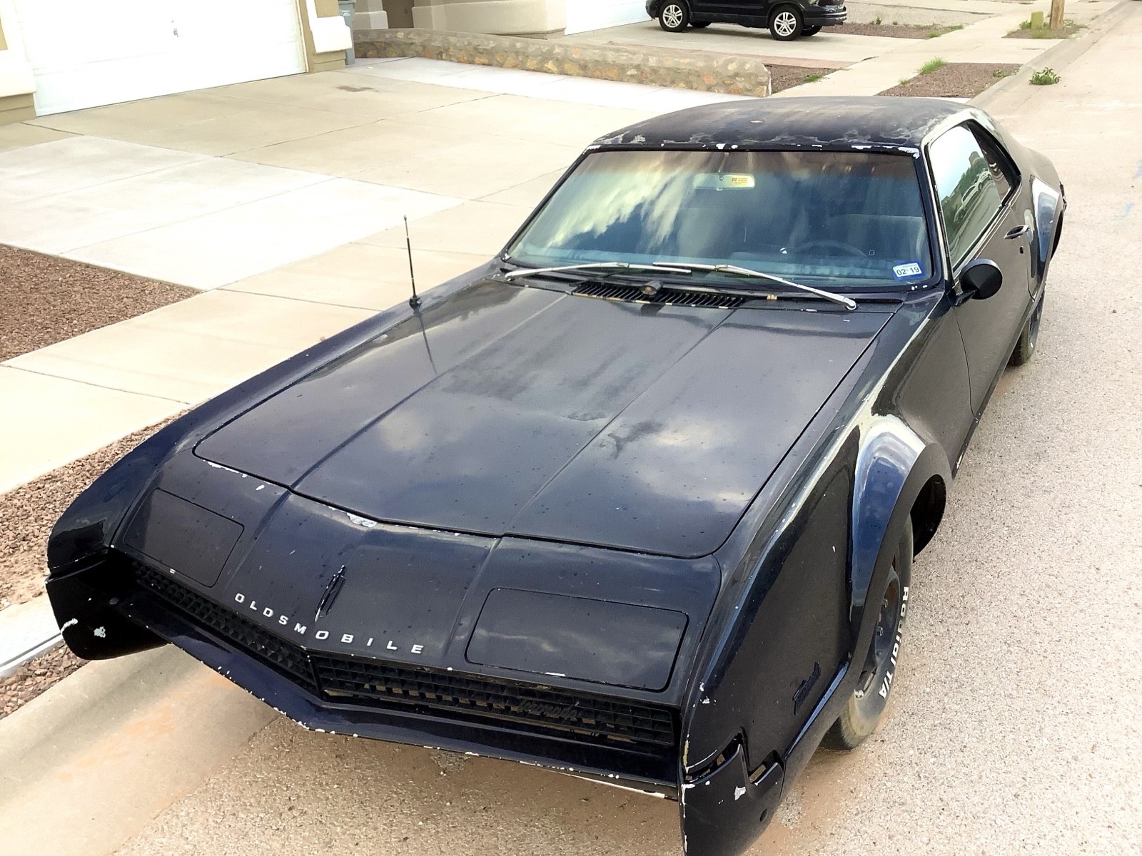 Oldsmobile-Toronado-1967-3