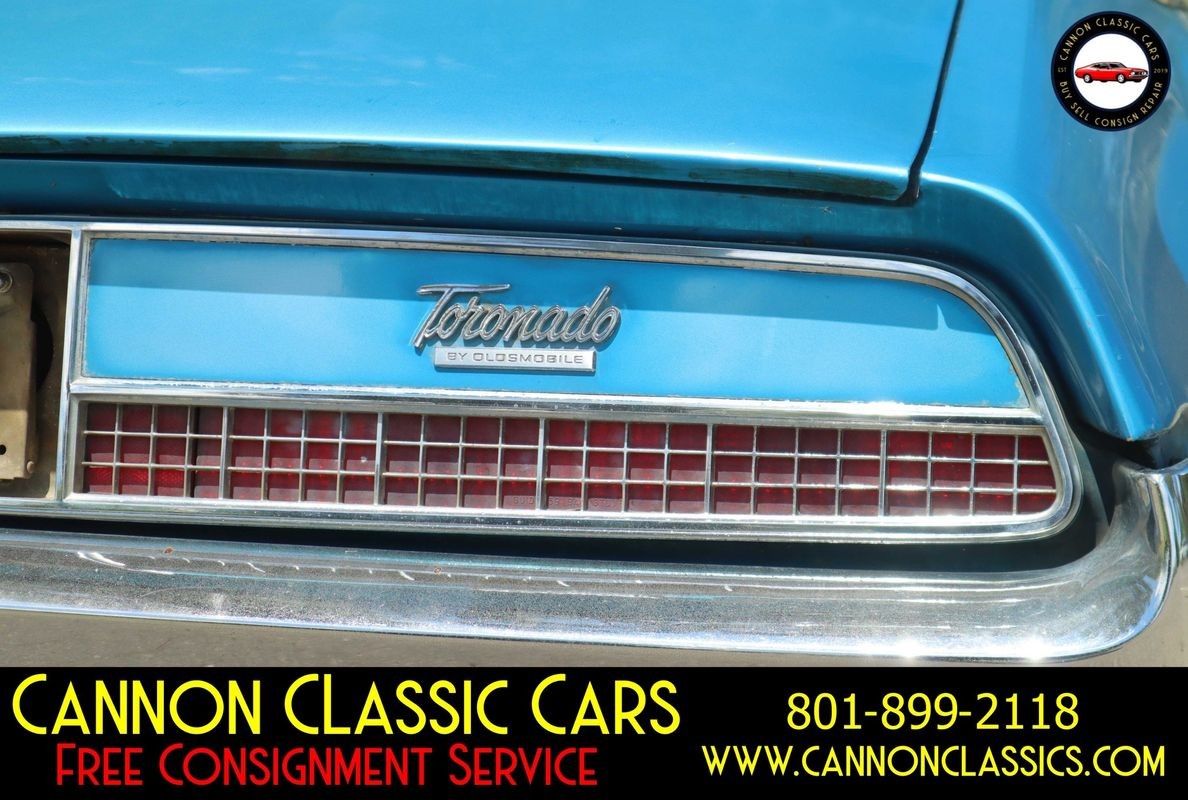 Oldsmobile-Toronado-1967