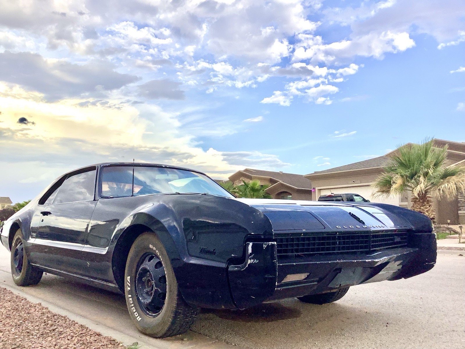 Oldsmobile-Toronado-1967-5