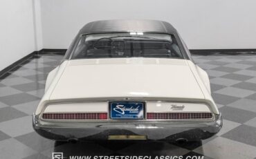 Oldsmobile-Toronado-1967-Provincial-White-Blue-11
