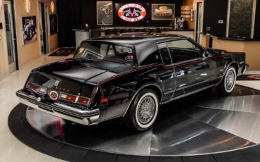 Oldsmobile-Toronado-1979-Coupe-13