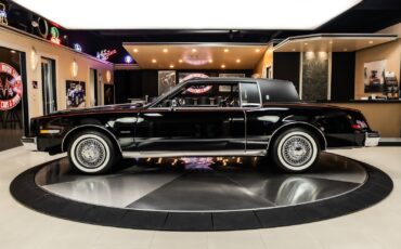 Oldsmobile-Toronado-1979-Coupe-18
