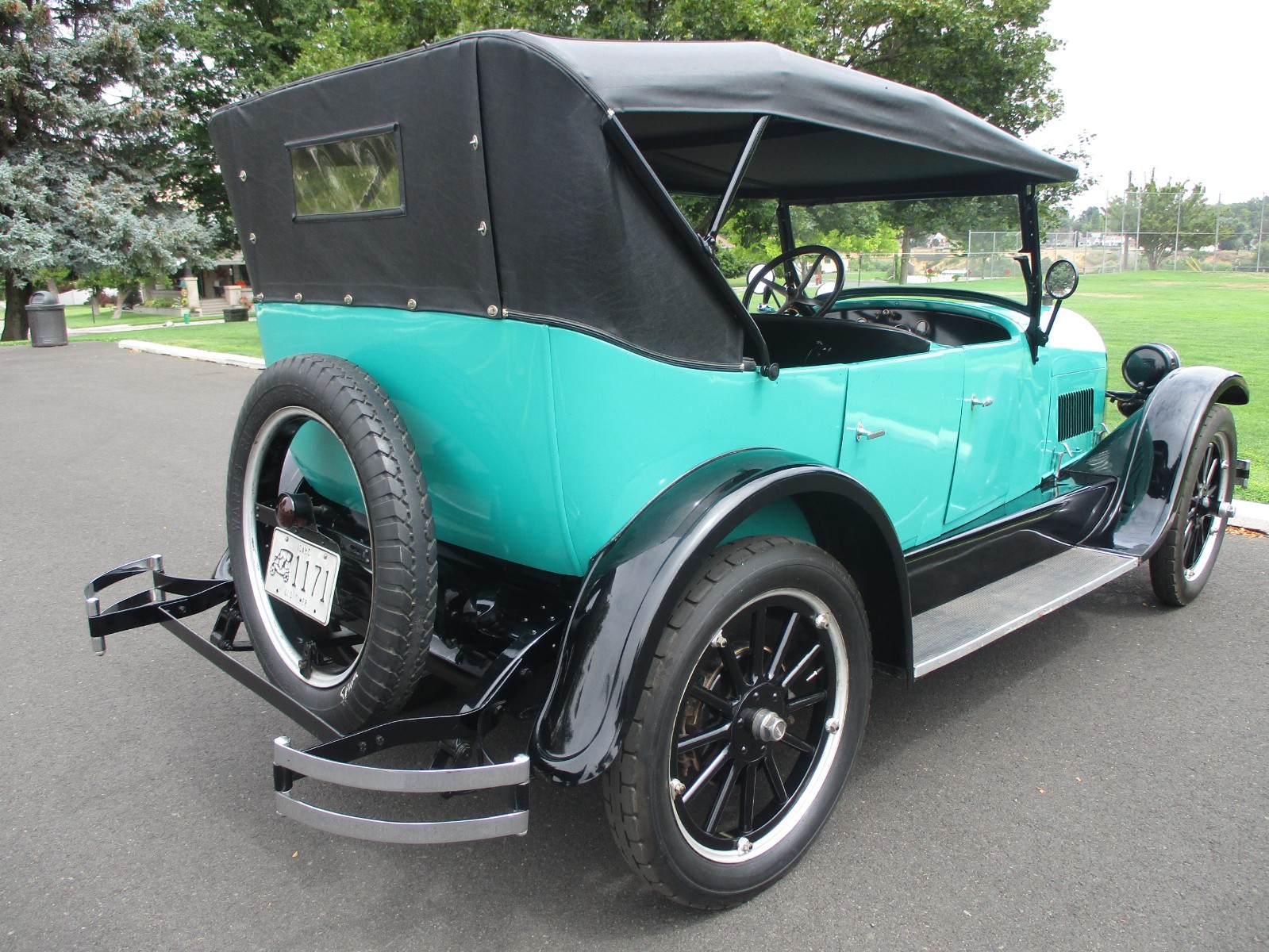 Oldsmobile-Touring-1924-Convertible-16