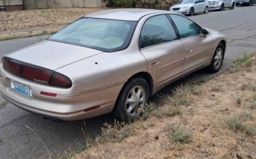 Oldsmobile-aurora-1995-1