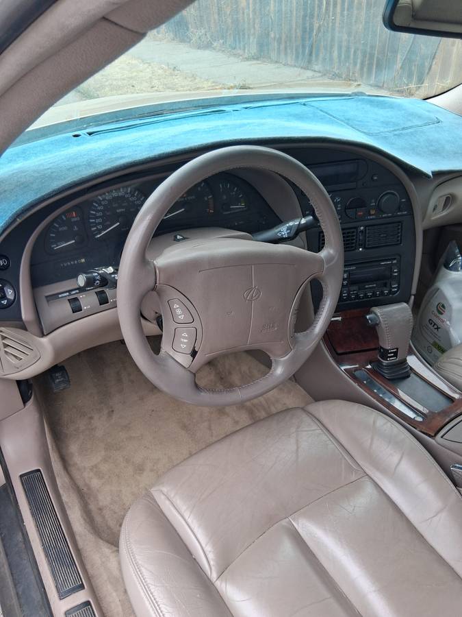 Oldsmobile-aurora-1995-3