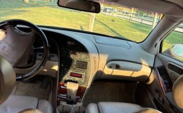 Oldsmobile-aurora-1995-brown-4