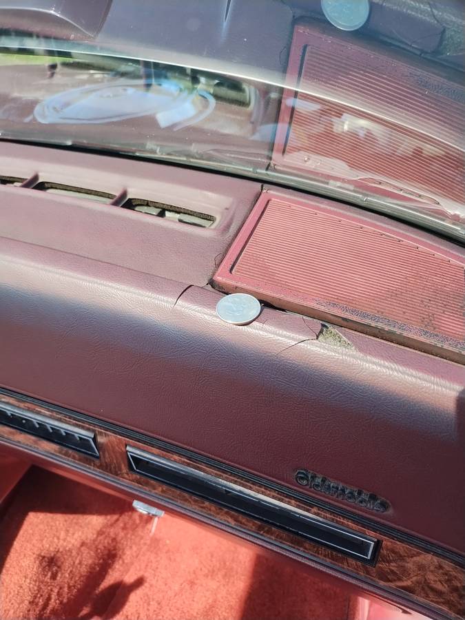 Oldsmobile-calais-1983-3