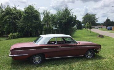 Oldsmobile-cutlass-1962-red-2