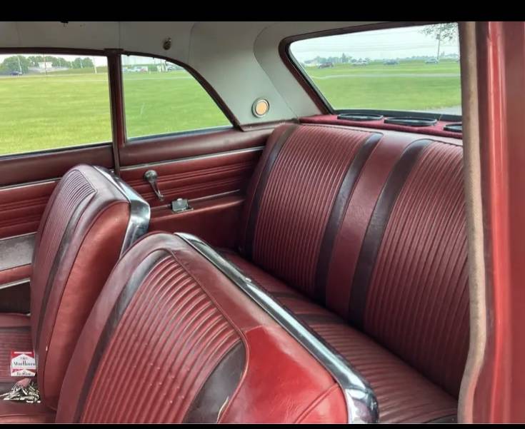 Oldsmobile-cutlass-1962-red-7