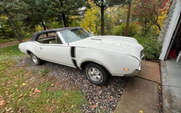 Oldsmobile-cutlass-1968-white-14