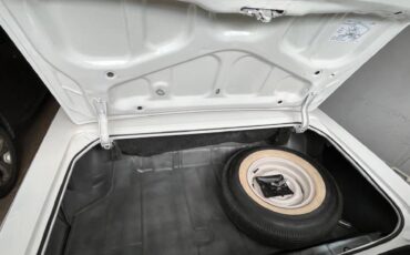 Oldsmobile-cutlass-1968-white-4