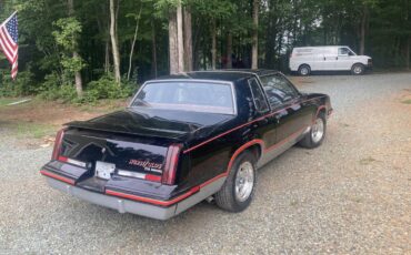 Oldsmobile-cutlass-1983-black-5
