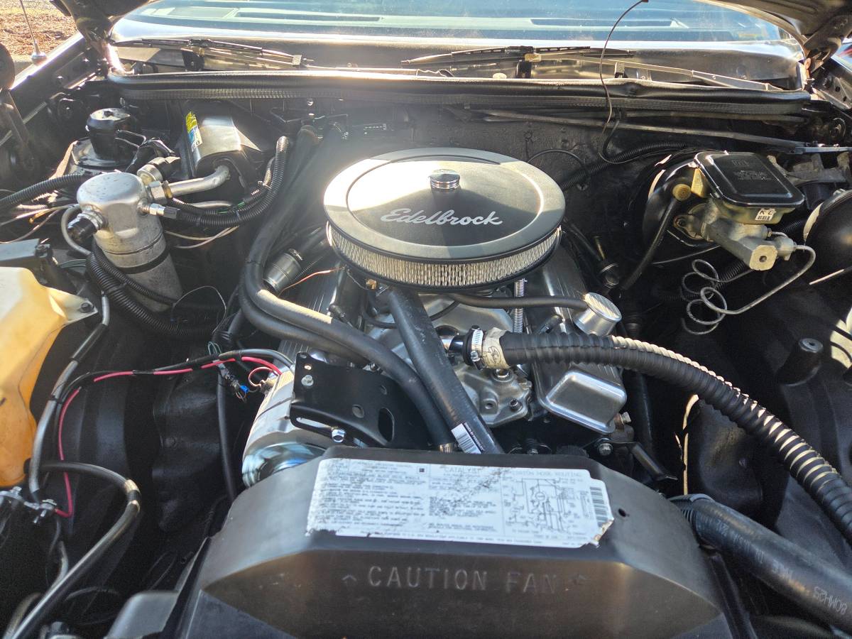 Oldsmobile-cutlass-1985-black-6