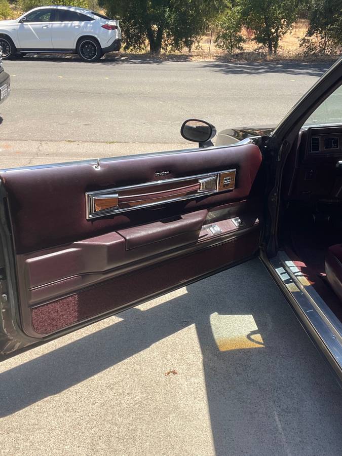 Oldsmobile-cutlass-1986-black-7