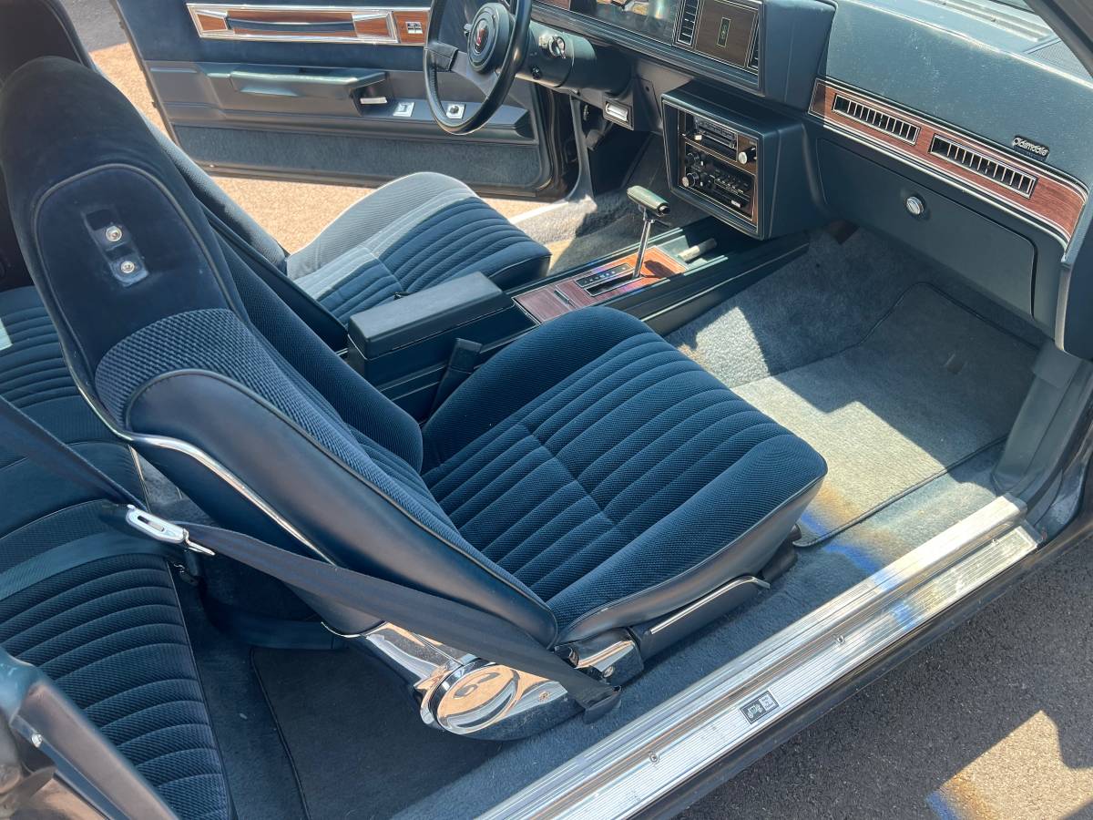 Oldsmobile-cutlass-1986-blue-2