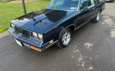 Oldsmobile-cutlass-1986-blue-3