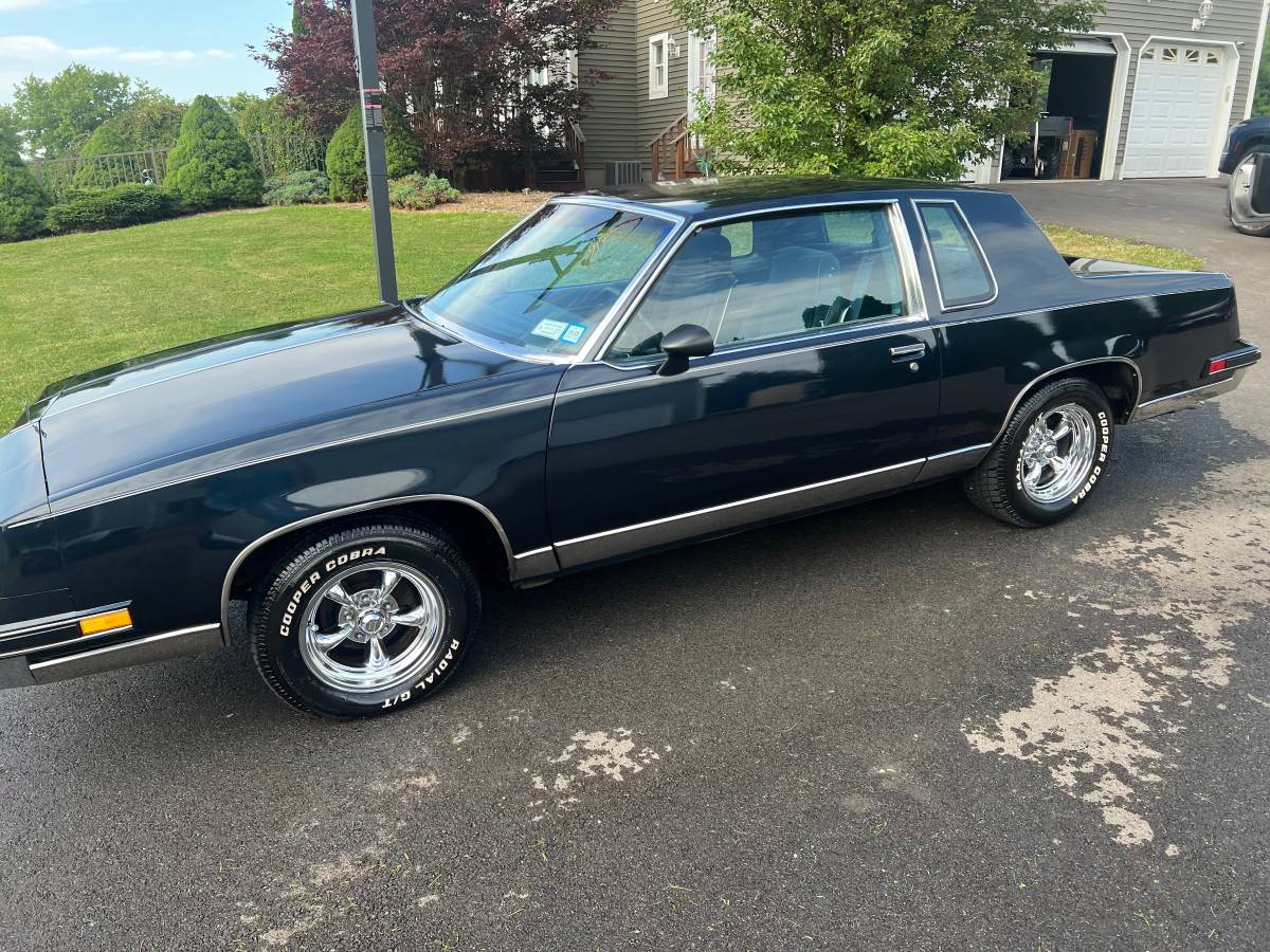 Oldsmobile-cutlass-1986-blue-5