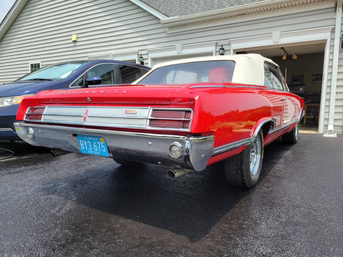 Oldsmobile-cutlass-442-1965-red-9