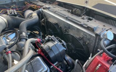 Oldsmobile-cutlass-442-1985-16