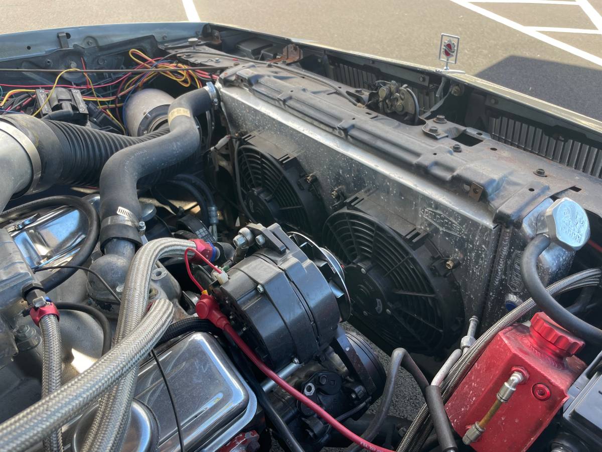Oldsmobile-cutlass-442-1985-16