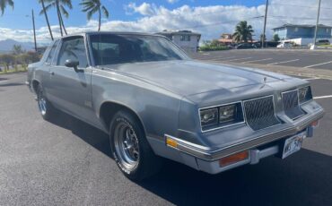 Oldsmobile-cutlass-442-1985-5