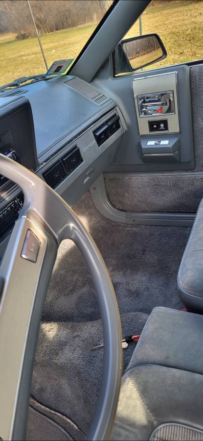 Oldsmobile-cutlass-ciera-1988-green-4