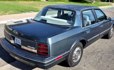 Oldsmobile-cutlass-ciera-1995-grey-2
