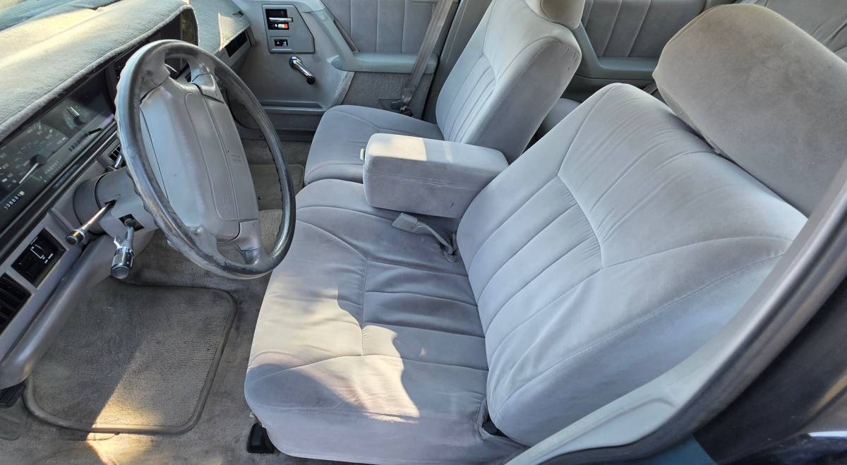 Oldsmobile-cutlass-ciera-1995-grey-20