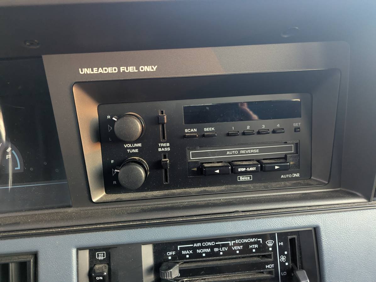 Oldsmobile-cutlass-ciera-sl-1995-blue-9