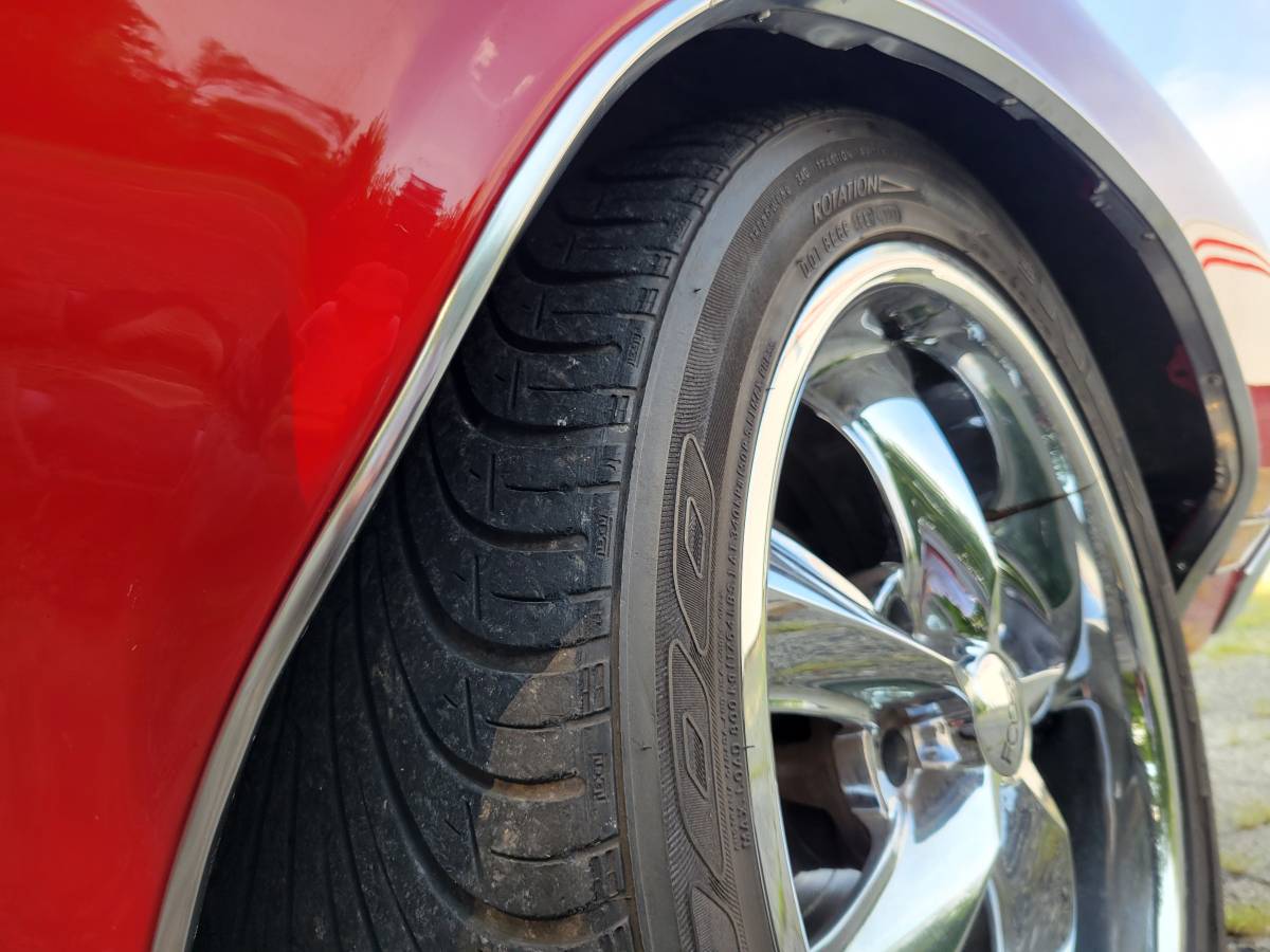 Oldsmobile-cutlass-convertible-1972-red-11