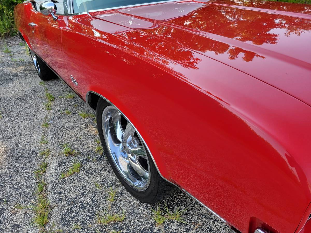 Oldsmobile-cutlass-convertible-1972-red-13
