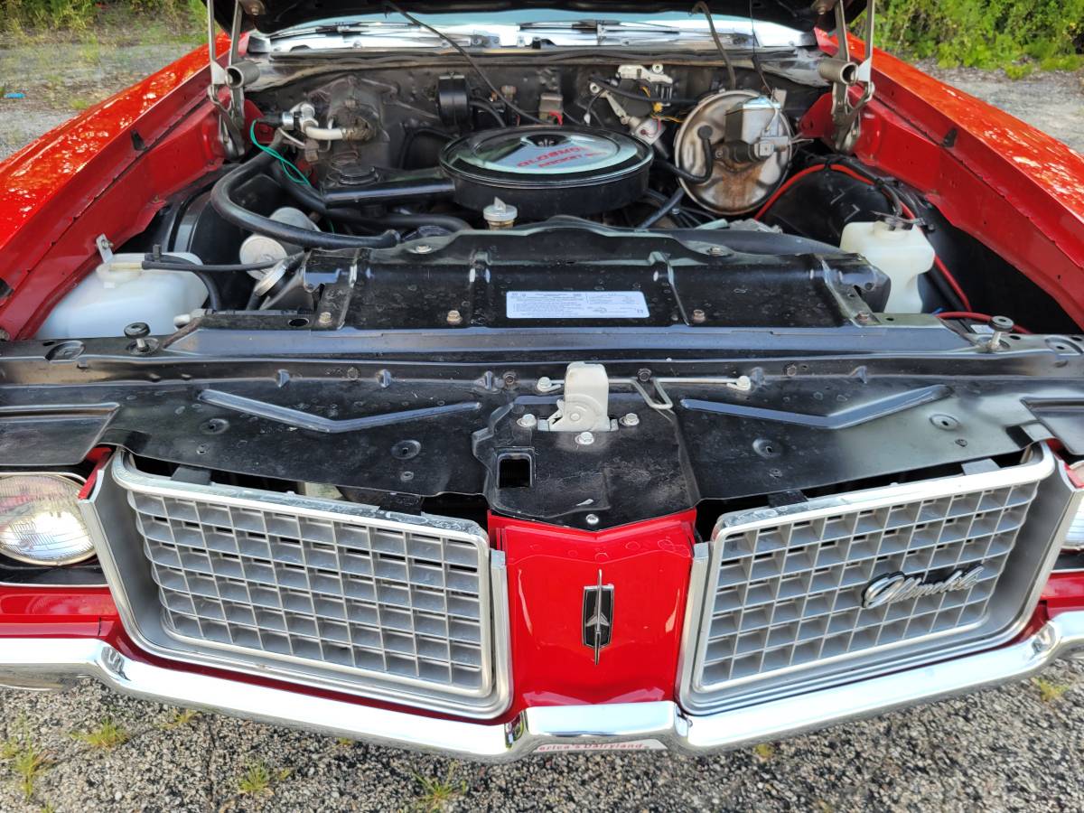 Oldsmobile-cutlass-convertible-1972-red-19