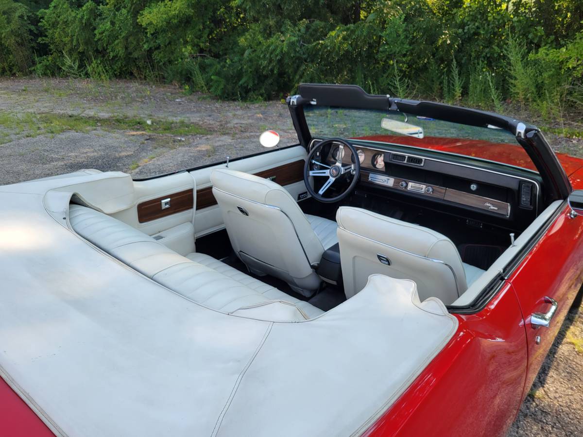 Oldsmobile-cutlass-convertible-1972-red-2