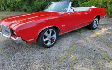 Oldsmobile-cutlass-convertible-1972-red-4