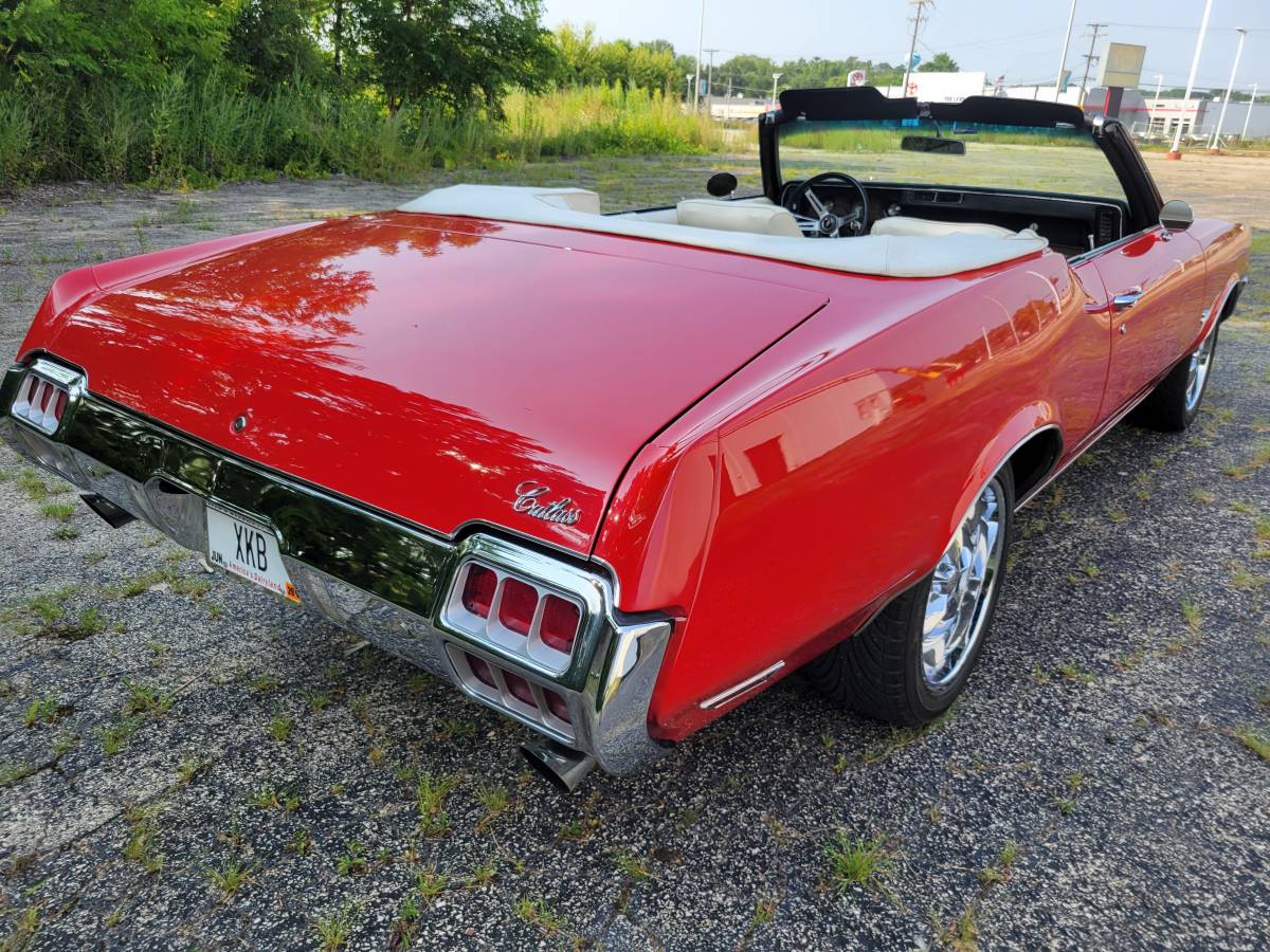 Oldsmobile-cutlass-convertible-1972-red-6